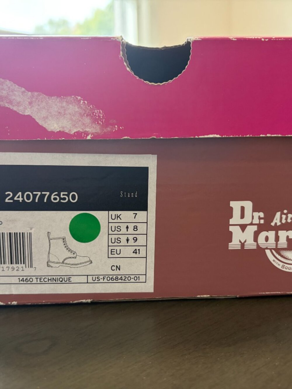 DR. MARTENS PINK+PURPLE OMBRE BACKHAND-LIKE NEW! - Picture 5 of 8
